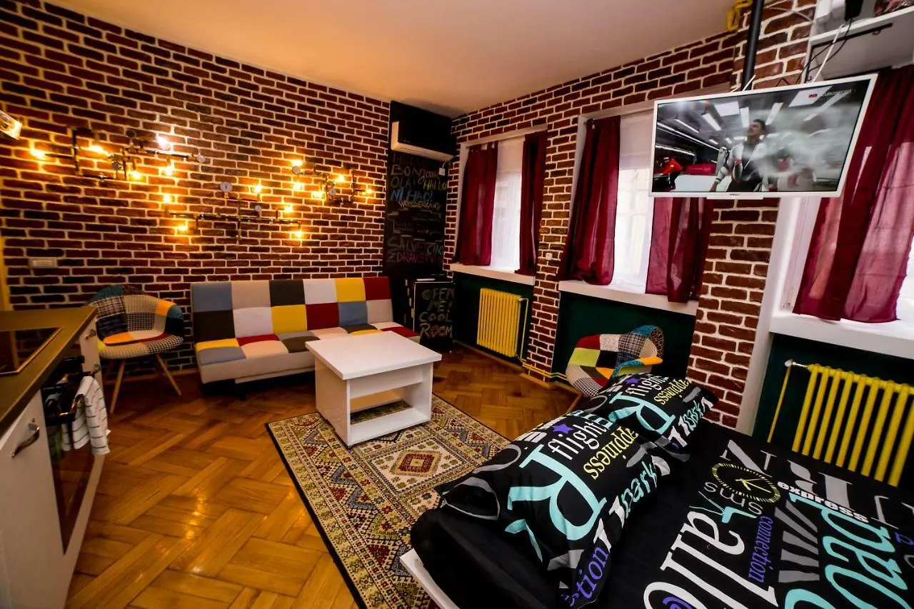 מלון בוקרשט Steampunk Downtown Studio