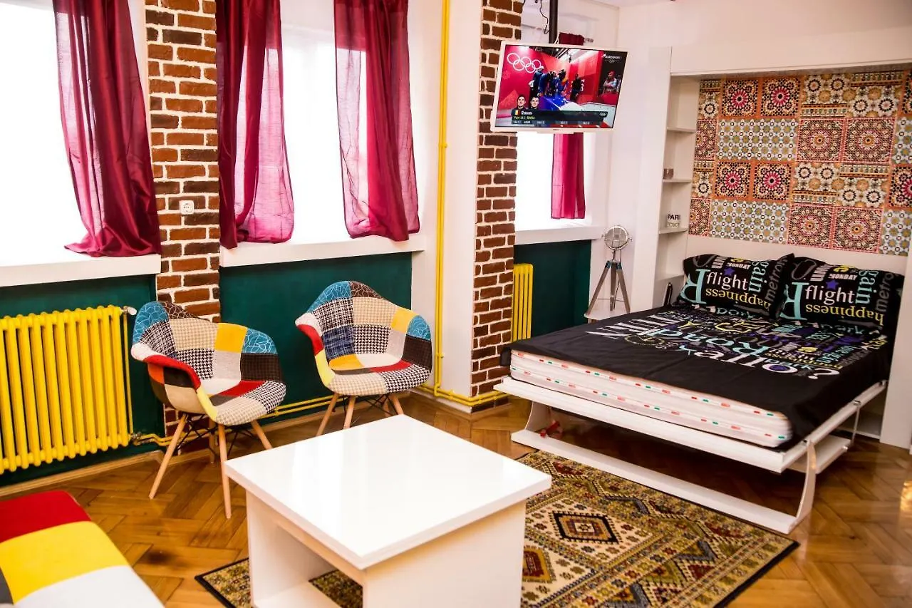 מלון בוקרשט Steampunk Downtown Studio דירה
