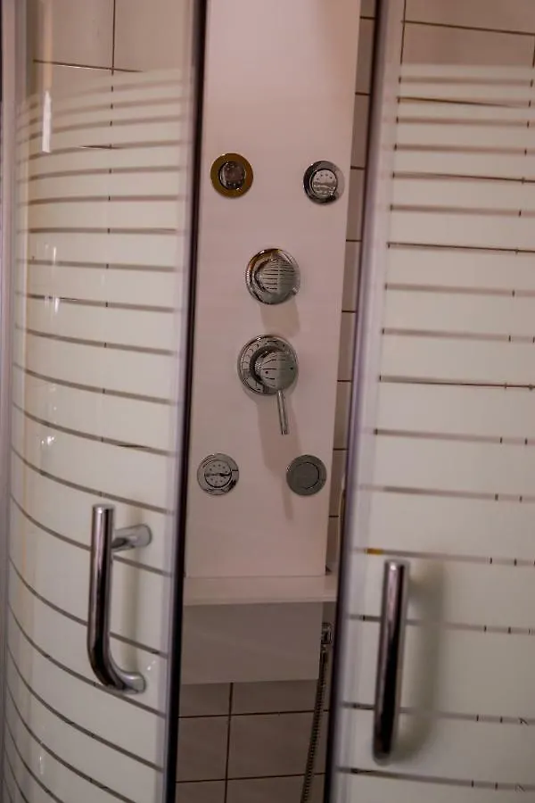 דירה מלון בוקרשט Steampunk Downtown Studio רומניה